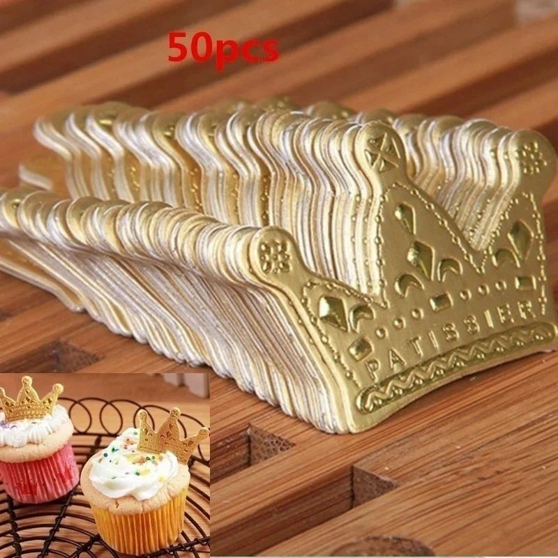 Kitchen Gadgets Gold - 50 ชิ้นครัวเบเกอรี่เครื่องมือเค้กหมวกทอง Princess Crown Party Cupcake