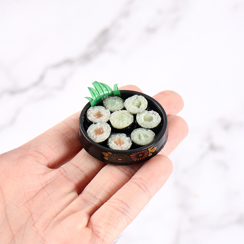 ชุดอาหารจำลองซูชิจิบบิ่งญี่ปุ่ - Kitchen Gadgets Gold บทวิจารณ์และราคา